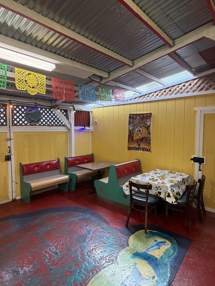 Inside Taqueria Don Taco